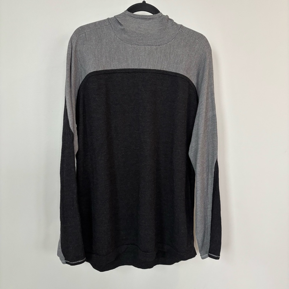 Lululemon Long Sleeve Hooded Sweater Size L